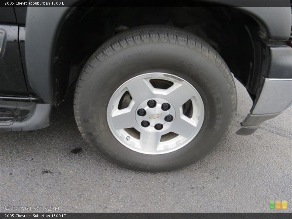 2005 Chevrolet Suburban 1500 LT Wheel and Tire Photo #80925213