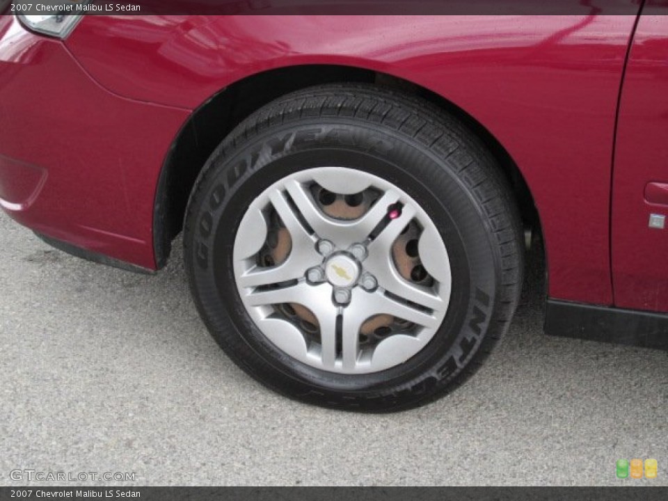 2007 Chevrolet Malibu LS Sedan Wheel and Tire Photo #80931552