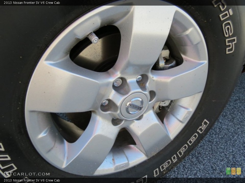 2013 Nissan Frontier SV V6 Crew Cab Wheel and Tire Photo #81054775