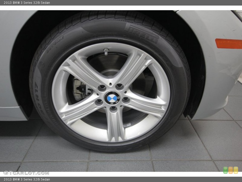 2013 BMW 3 Series 328i Sedan Wheel and Tire Photo #81082424