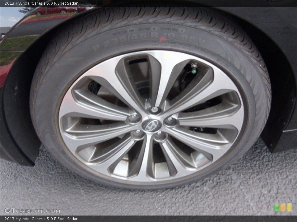 2013 Hyundai Genesis 5.0 R Spec Sedan Wheel and Tire Photo #81106503