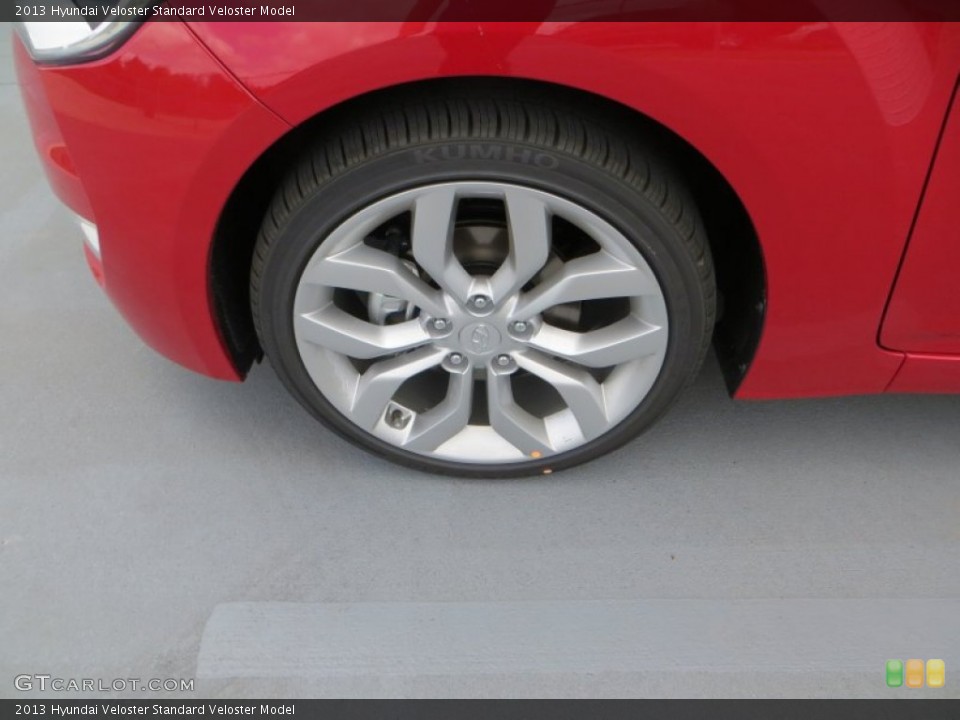 2013 Hyundai Veloster  Wheel and Tire Photo #81132008