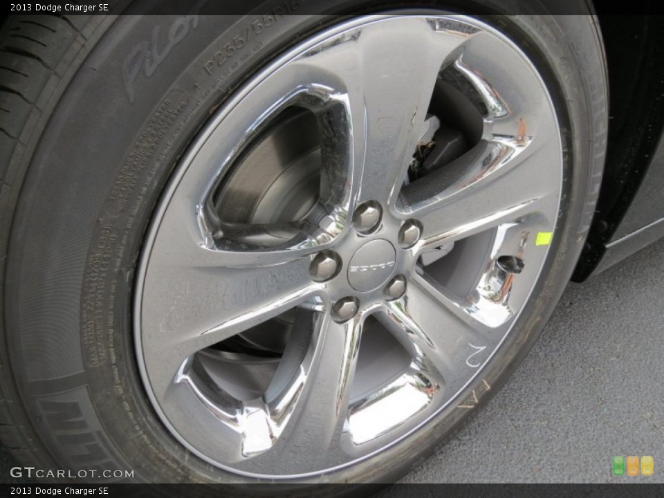 2013 Dodge Charger SE Wheel and Tire Photo #81138417