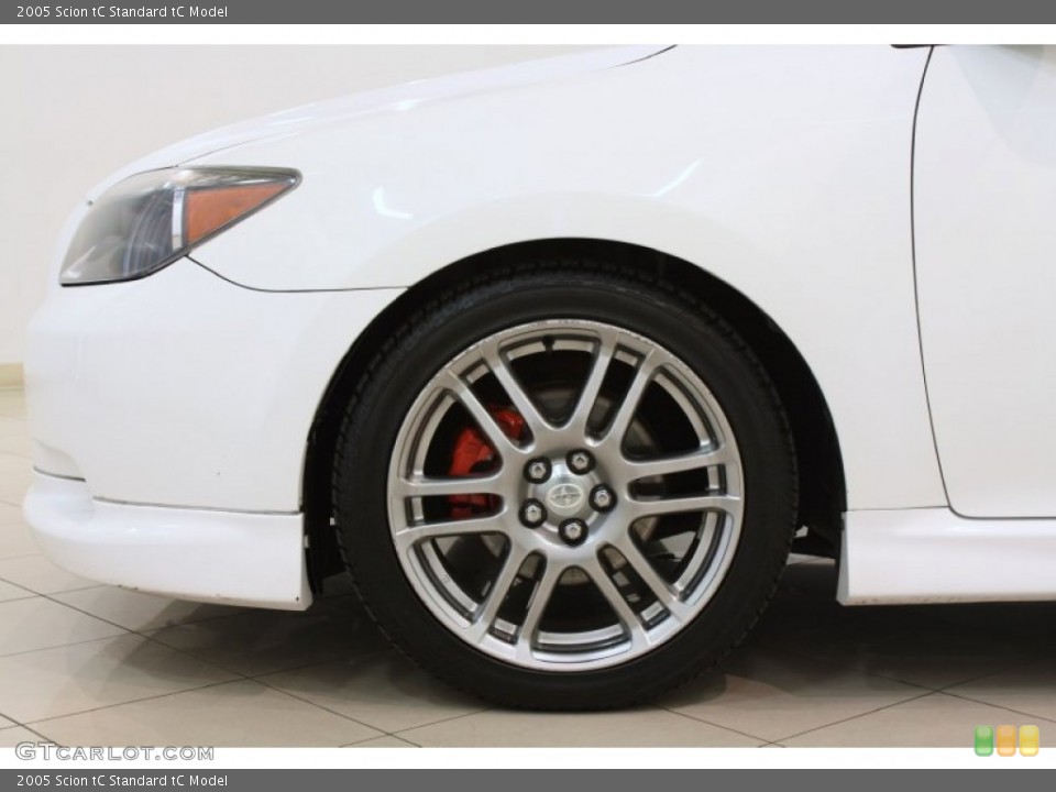 2005 Scion tC  Wheel and Tire Photo #81144627