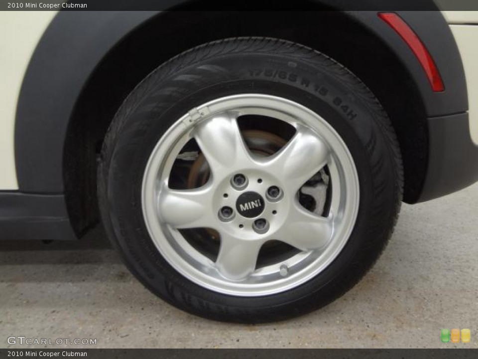 2010 Mini Cooper Clubman Wheel and Tire Photo #81174526