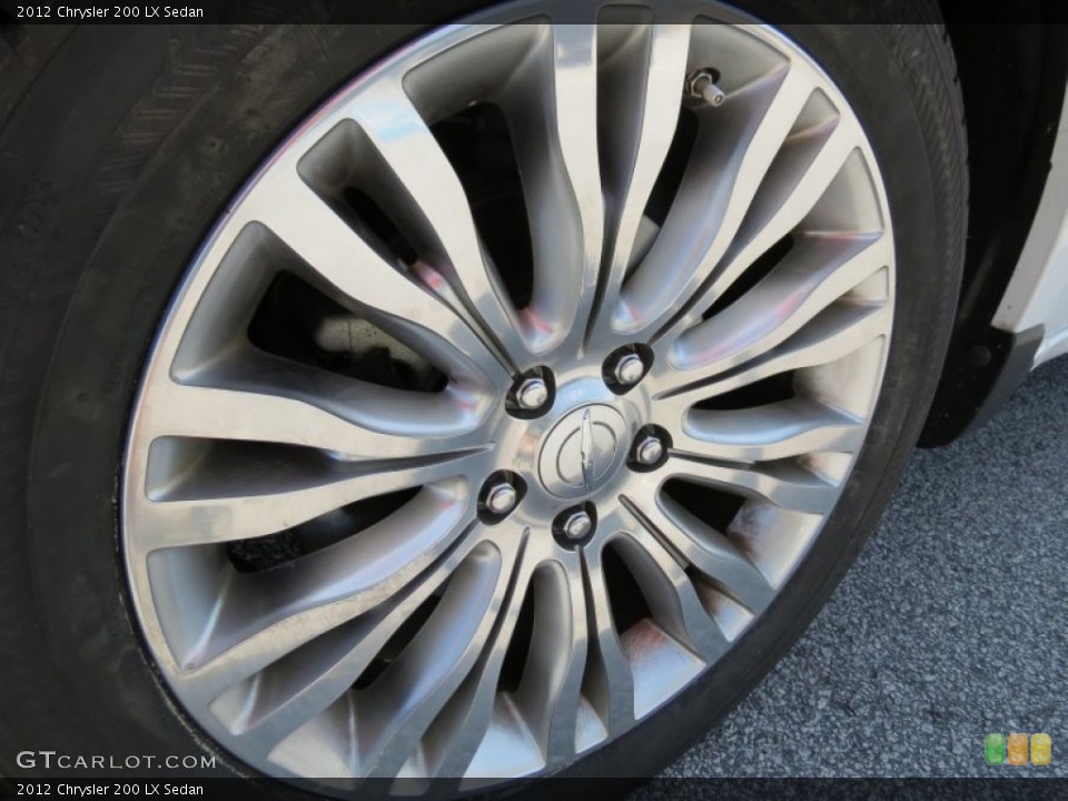 2012 Chrysler 200 LX Sedan Wheel and Tire Photo #81184248