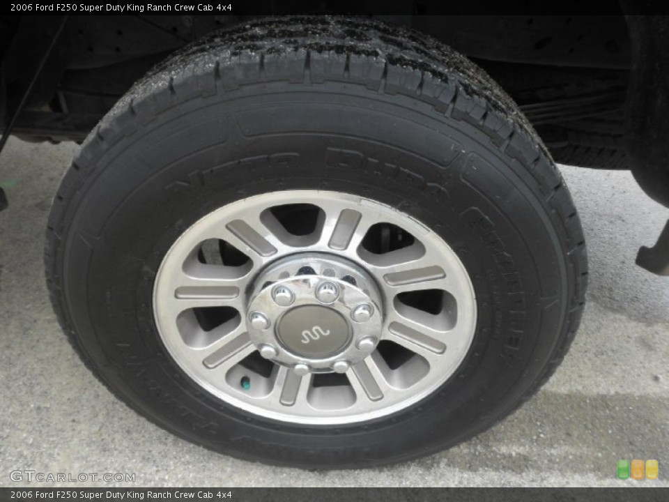 2006 Ford F250 Super Duty King Ranch Crew Cab 4x4 Wheel and Tire Photo #81209481