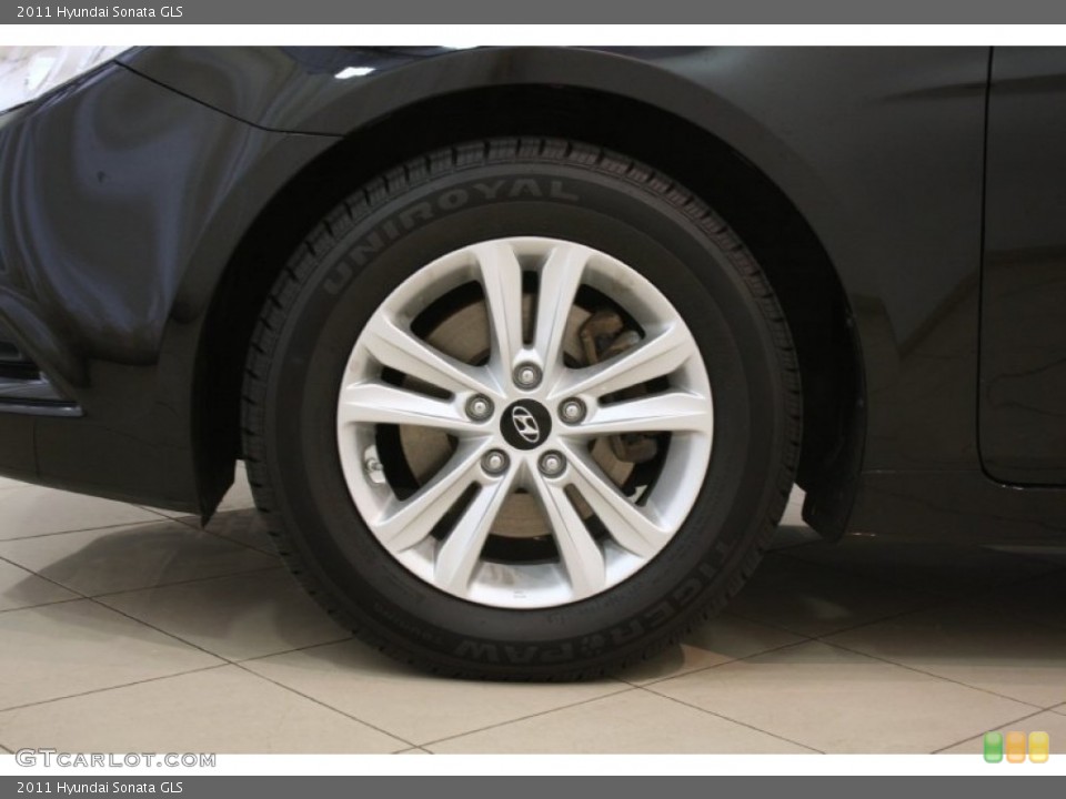 2011 Hyundai Sonata GLS Wheel and Tire Photo #81219441