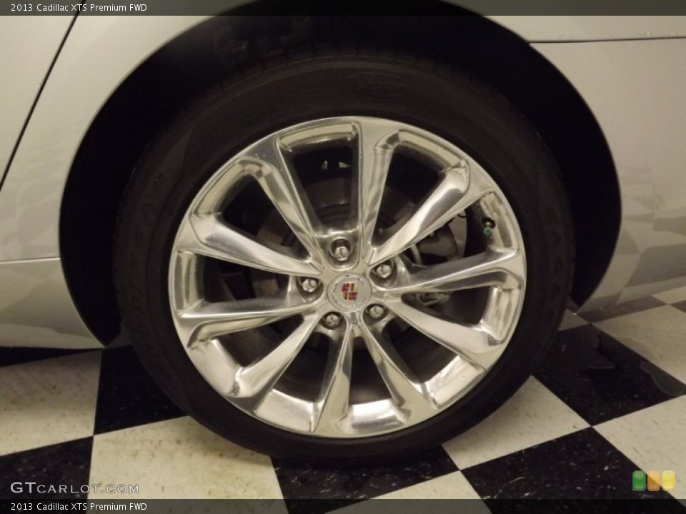 2013 Cadillac XTS Premium FWD Wheel and Tire Photo #81236386