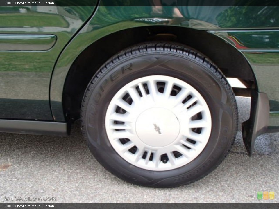 2002 Chevrolet Malibu Sedan Wheel and Tire Photo #81261981