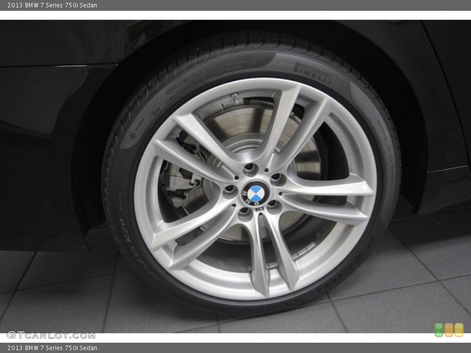 2013 BMW 7 Series 750i Sedan Wheel and Tire Photo #81302009