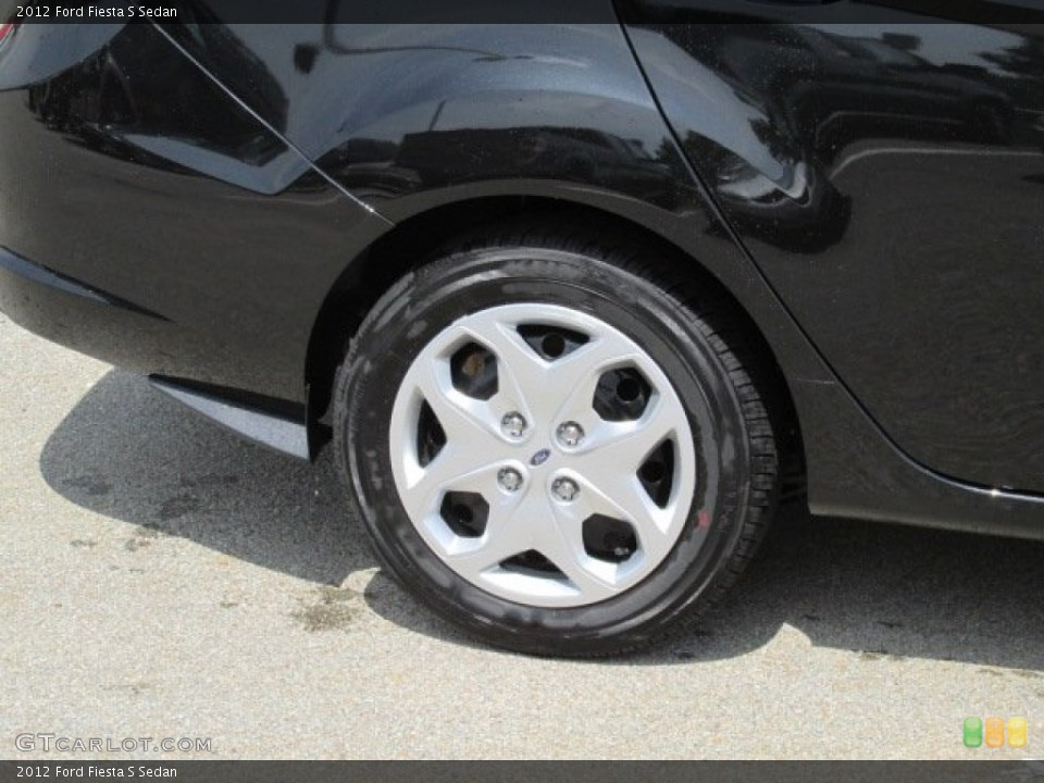2012 Ford Fiesta S Sedan Wheel and Tire Photo #81314483