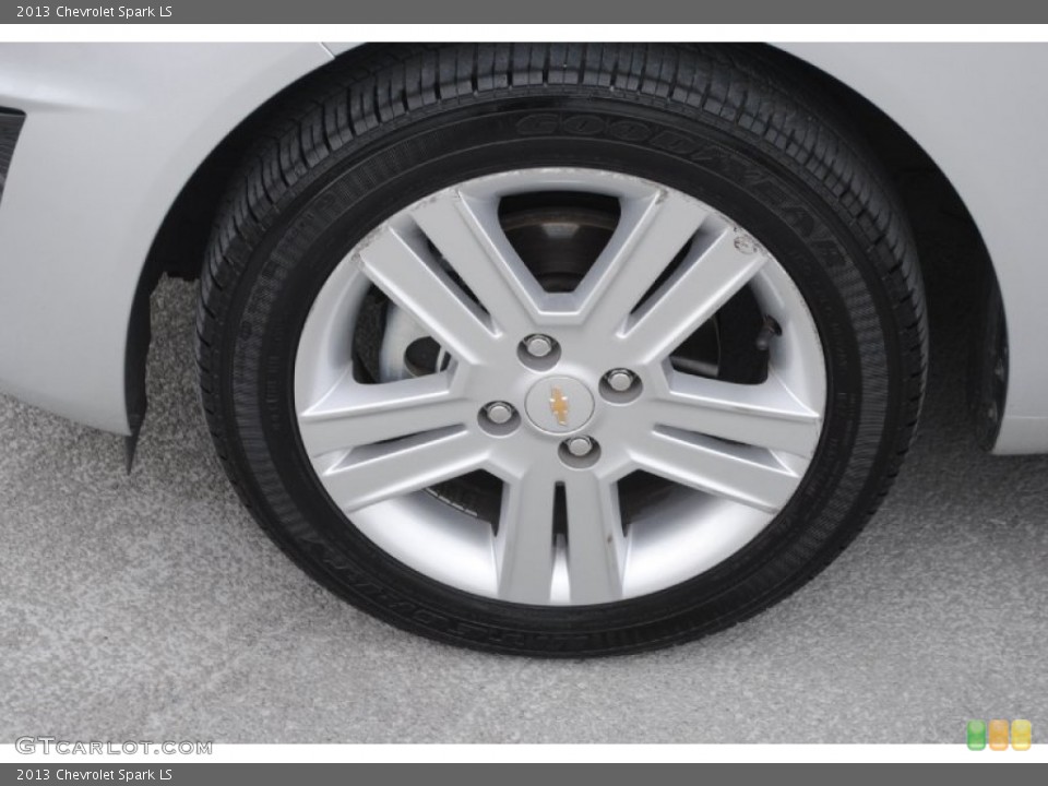 2013 Chevrolet Spark LS Wheel and Tire Photo #81338663