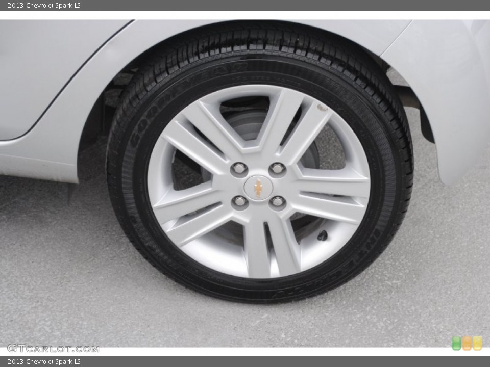 2013 Chevrolet Spark LS Wheel and Tire Photo #81338693