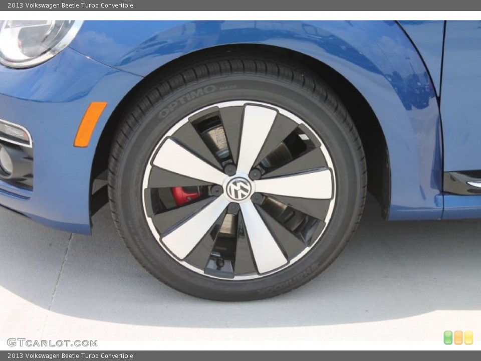 2013 Volkswagen Beetle Turbo Convertible Wheel and Tire Photo #81383300