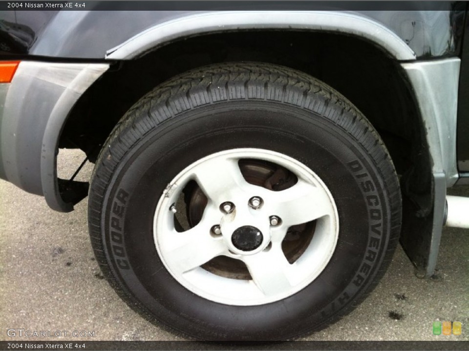 2004 Nissan Xterra XE 4x4 Wheel and Tire Photo #81389307