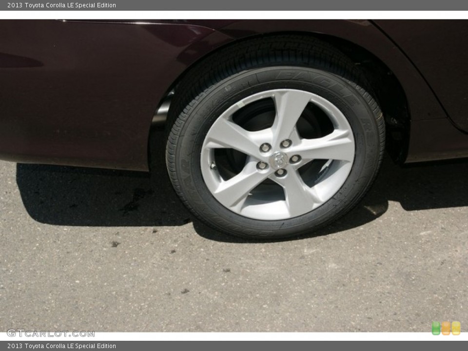 2013 Toyota Corolla LE Special Edition Wheel and Tire Photo #81436035
