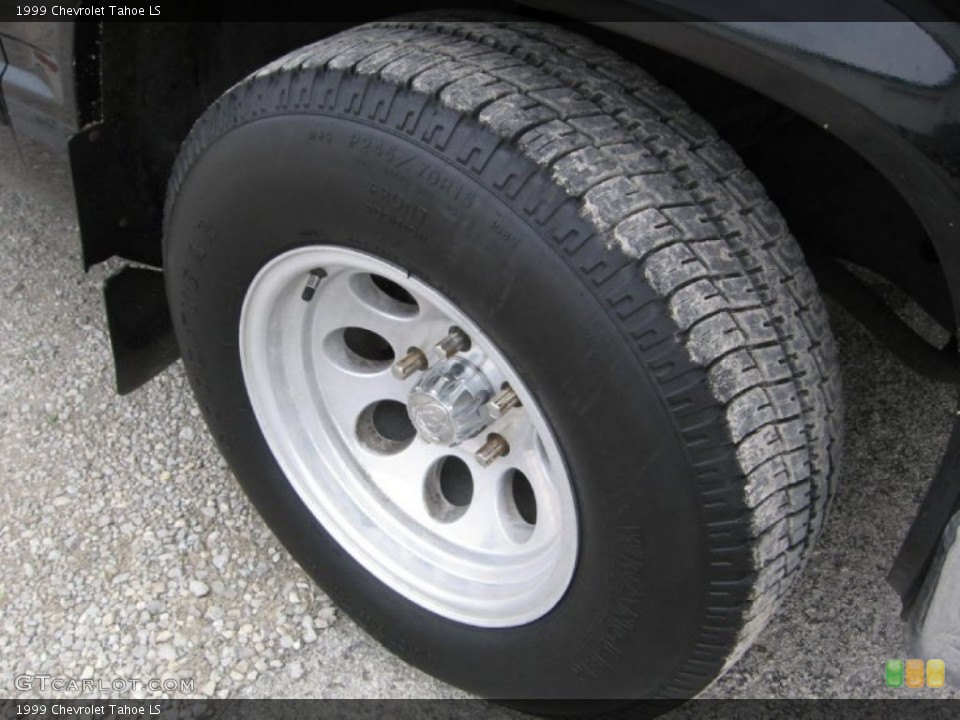 1999 Chevrolet Tahoe LS Wheel and Tire Photo #81467802