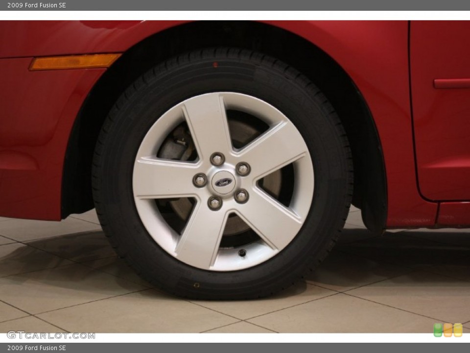 2009 Ford Fusion SE Wheel and Tire Photo #81489900