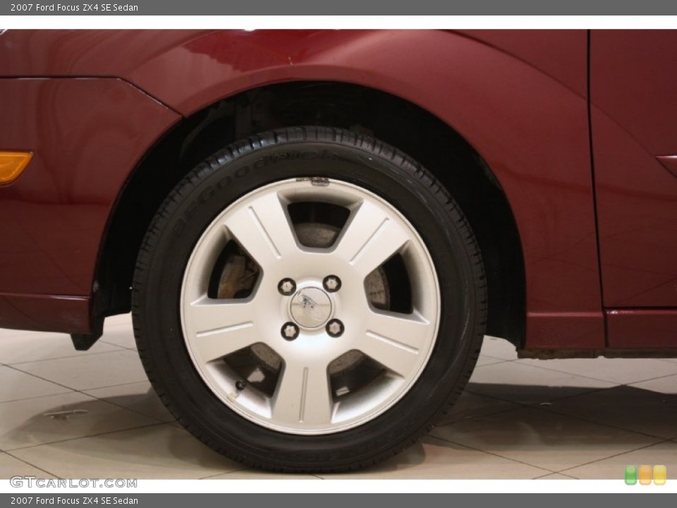 2007 Ford Focus ZX4 SE Sedan Wheel and Tire Photo #81492114