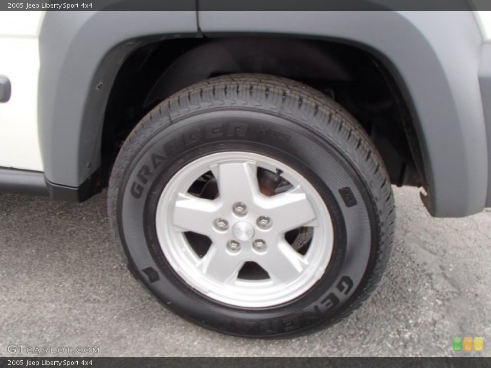 2005 Jeep Liberty Sport 4x4 Wheel and Tire Photo #81533252