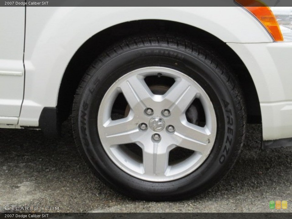 2007 Dodge Caliber SXT Wheel and Tire Photo #81540834