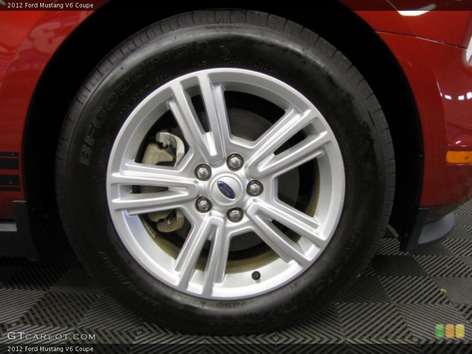 2012 Ford Mustang V6 Coupe Wheel and Tire Photo #81546622