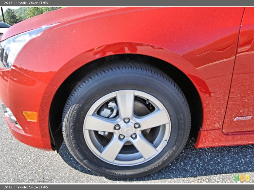 2013 Chevrolet Cruze LT/RS Wheel and Tire Photo #81620410