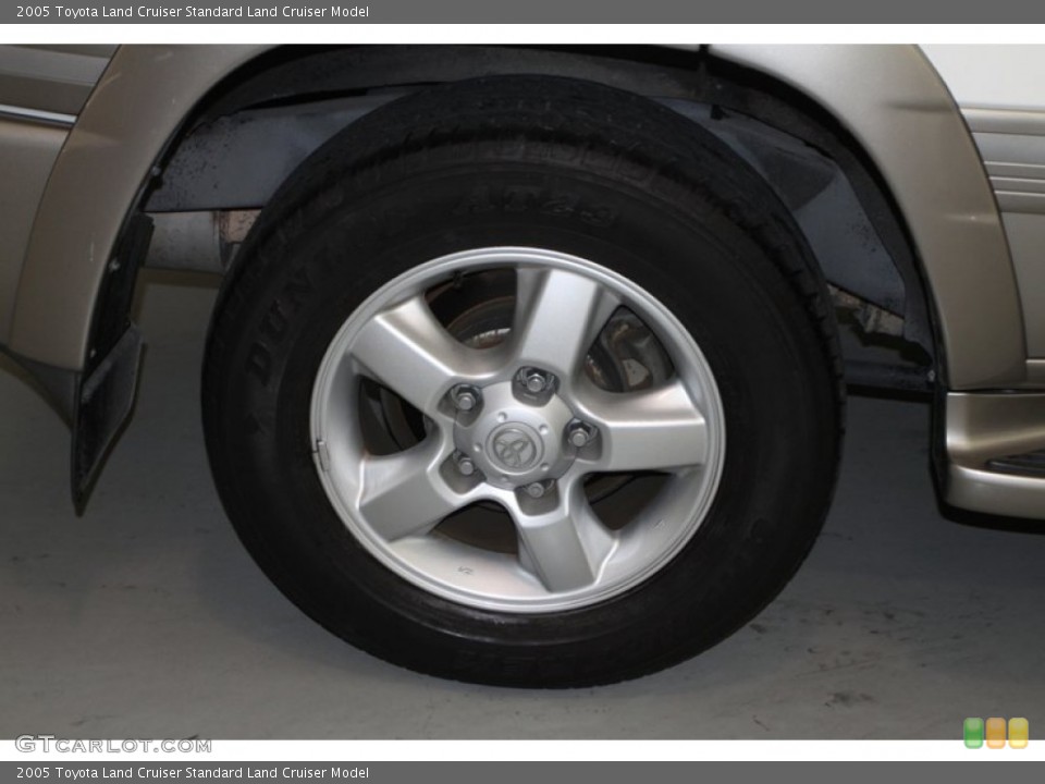 2005 Toyota Land Cruiser  Wheel and Tire Photo #81625832