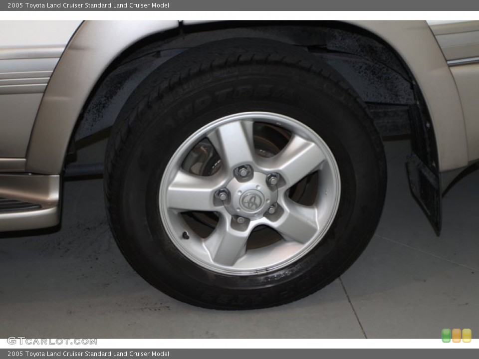 2005 Toyota Land Cruiser  Wheel and Tire Photo #81625986