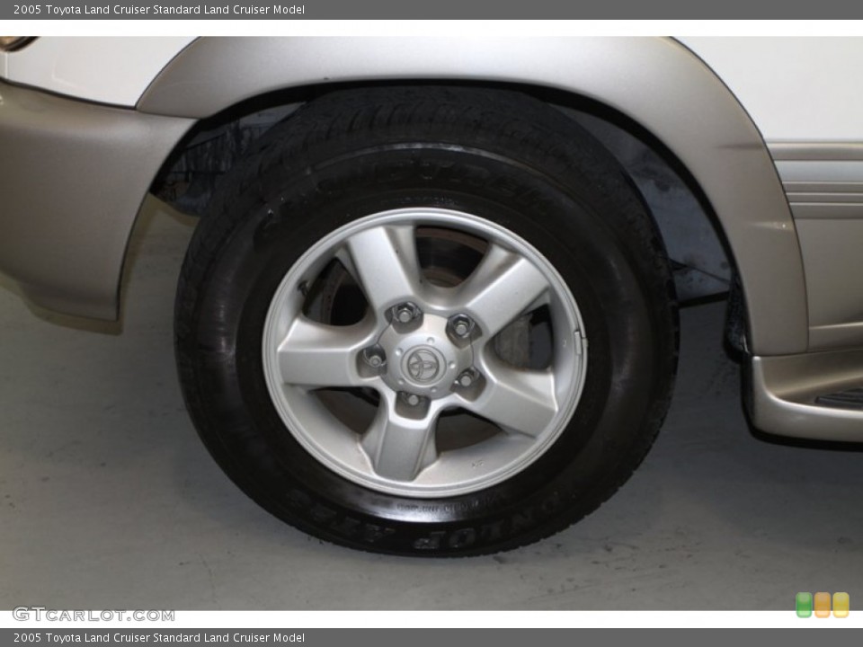 2005 Toyota Land Cruiser  Wheel and Tire Photo #81626007