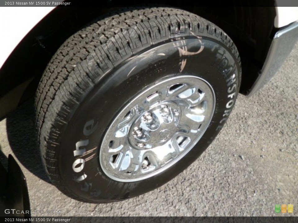 2013 Nissan NV 1500 SV Passenger Wheel and Tire Photo #81711726