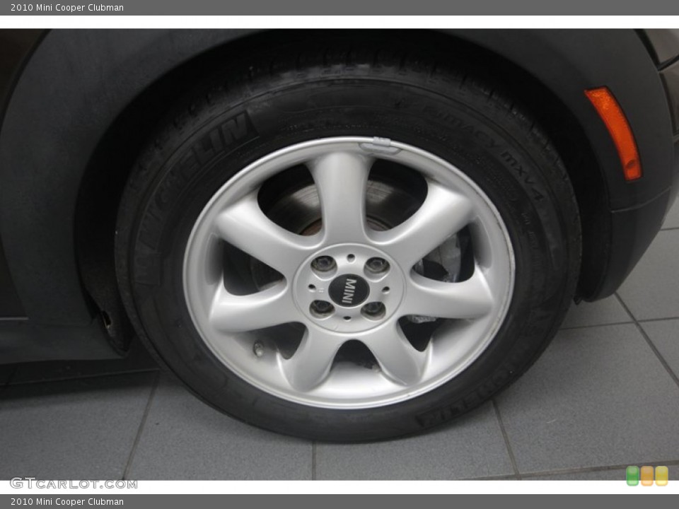 2010 Mini Cooper Clubman Wheel and Tire Photo #81811419