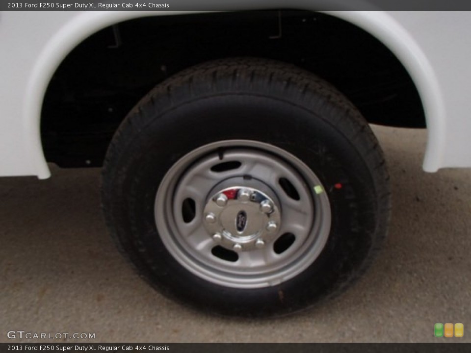 2013 Ford F250 Super Duty XL Regular Cab 4x4 Chassis Wheel and Tire Photo #81814281