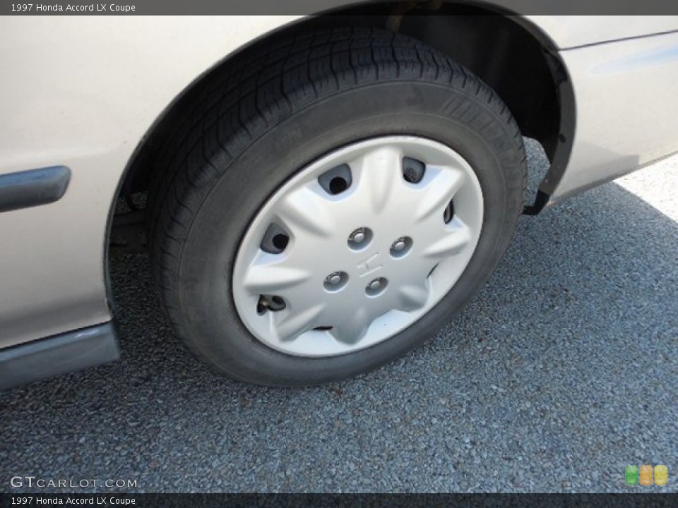 1997 Honda Accord LX Coupe Wheel and Tire Photo #81897834