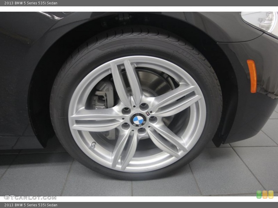 2013 BMW 5 Series 535i Sedan Wheel and Tire Photo #81938688