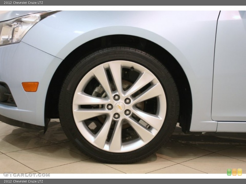 2012 Chevrolet Cruze LTZ Wheel and Tire Photo #81984547
