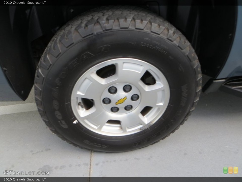 2010 Chevrolet Suburban LT Wheel and Tire Photo #82027987