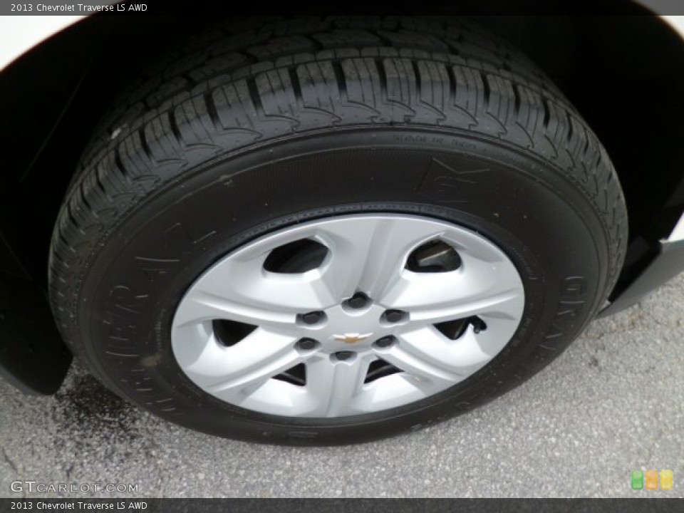 2013 Chevrolet Traverse LS AWD Wheel and Tire Photo #82139911