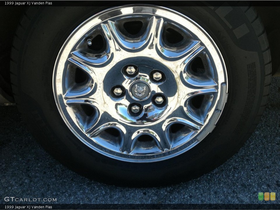 1999 Jaguar XJ Vanden Plas Wheel and Tire Photo #82166990