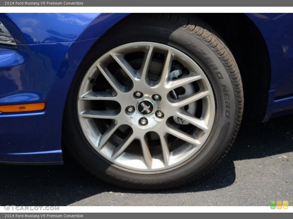 2014 Ford Mustang V6 Premium Convertible Wheel and Tire Photo #82195459
