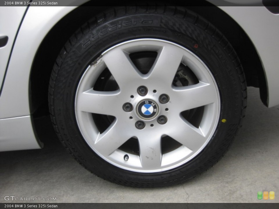 2004 BMW 3 Series 325i Sedan Wheel and Tire Photo #82224041