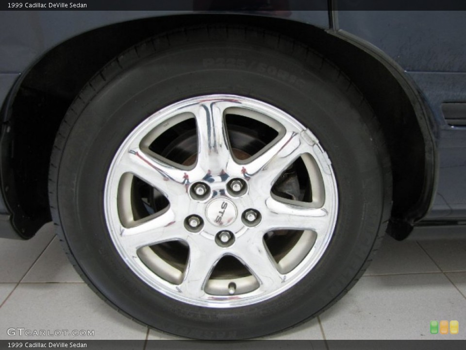 1999 Cadillac DeVille Sedan Wheel and Tire Photo #82238834