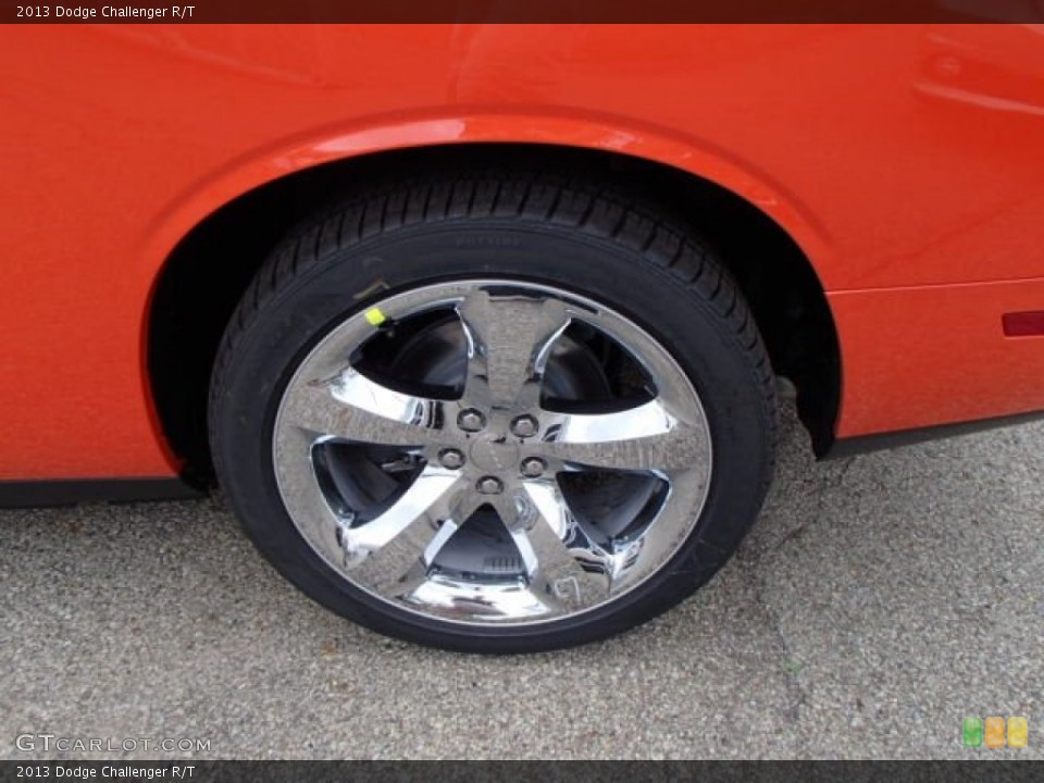 2013 Dodge Challenger R/T Wheel and Tire Photo #82293904