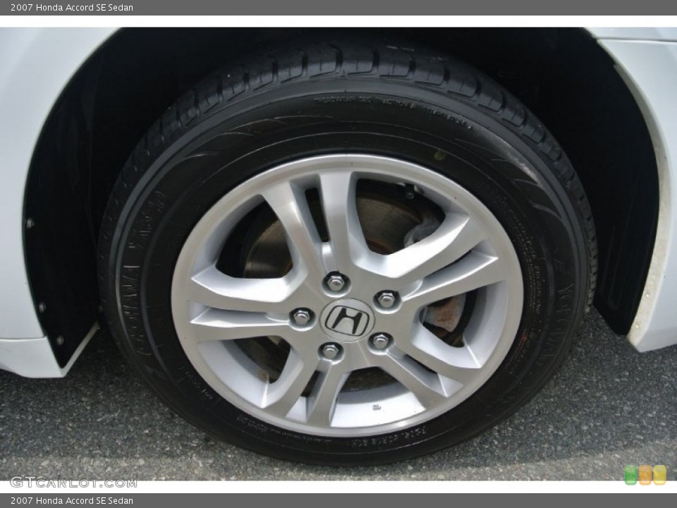 2007 Honda Accord SE Sedan Wheel and Tire Photo #82380314