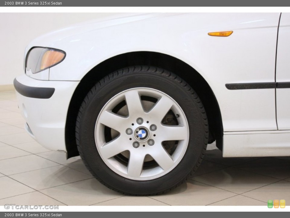 2003 BMW 3 Series 325xi Sedan Wheel and Tire Photo #82403432