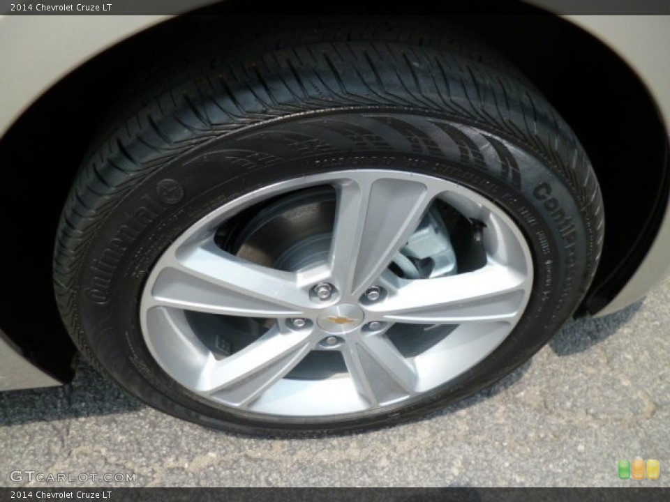 2014 Chevrolet Cruze LT Wheel and Tire Photo #82412151