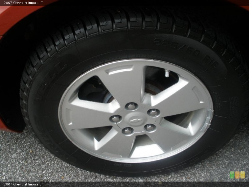 2007 Chevrolet Impala LT Wheel and Tire Photo #82414359
