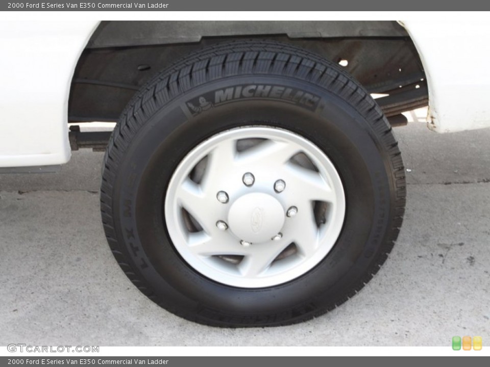 2000 Ford E Series Van E350 Commercial Van Ladder Wheel and Tire Photo #82453313