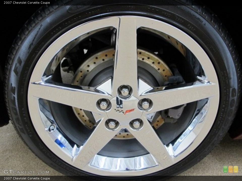 2007 Chevrolet Corvette Coupe Wheel and Tire Photo #82466637